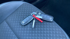 Nissan Juke 1.0 DiG-T 114 N-Connecta 5dr Petrol Hatchback